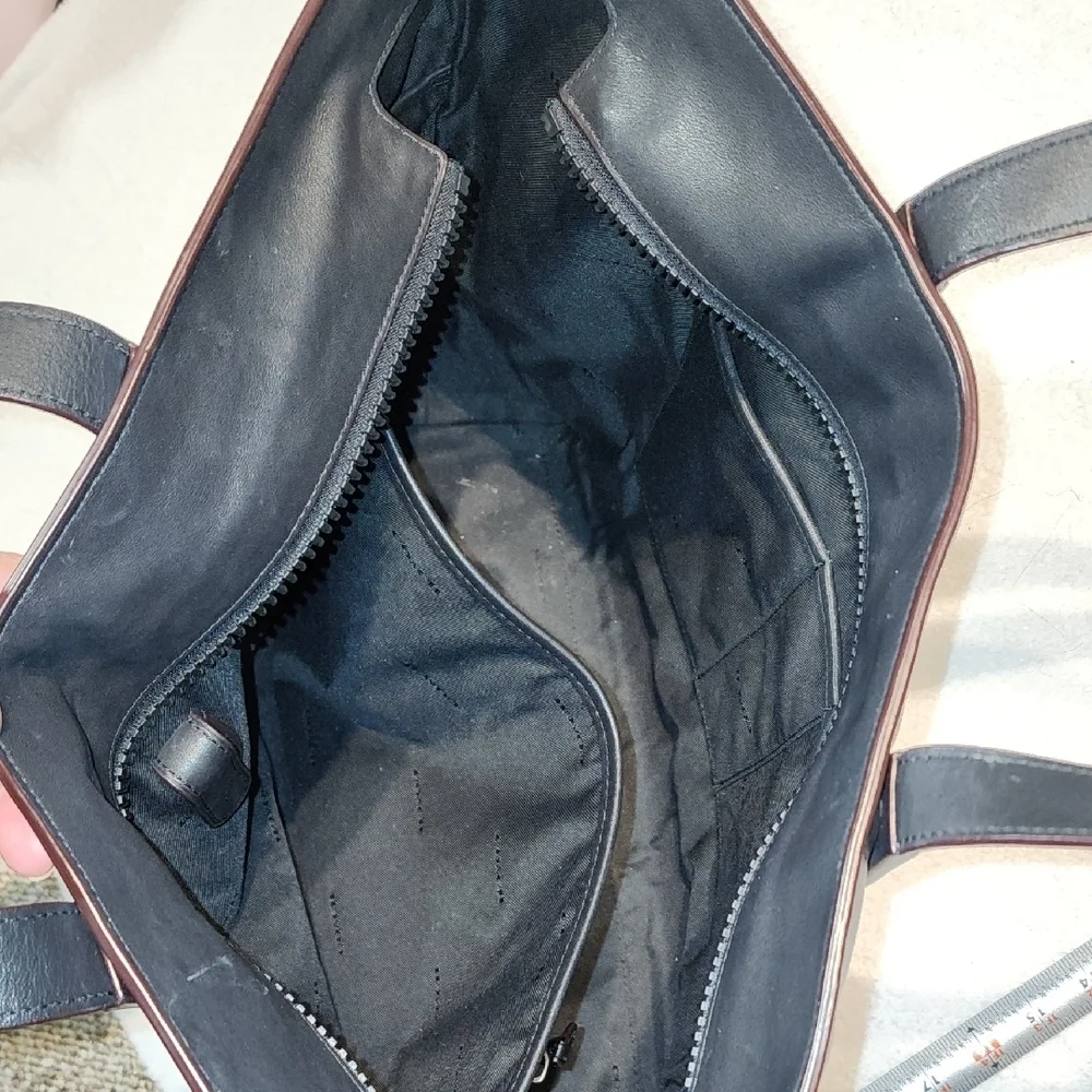 Coach elegant black