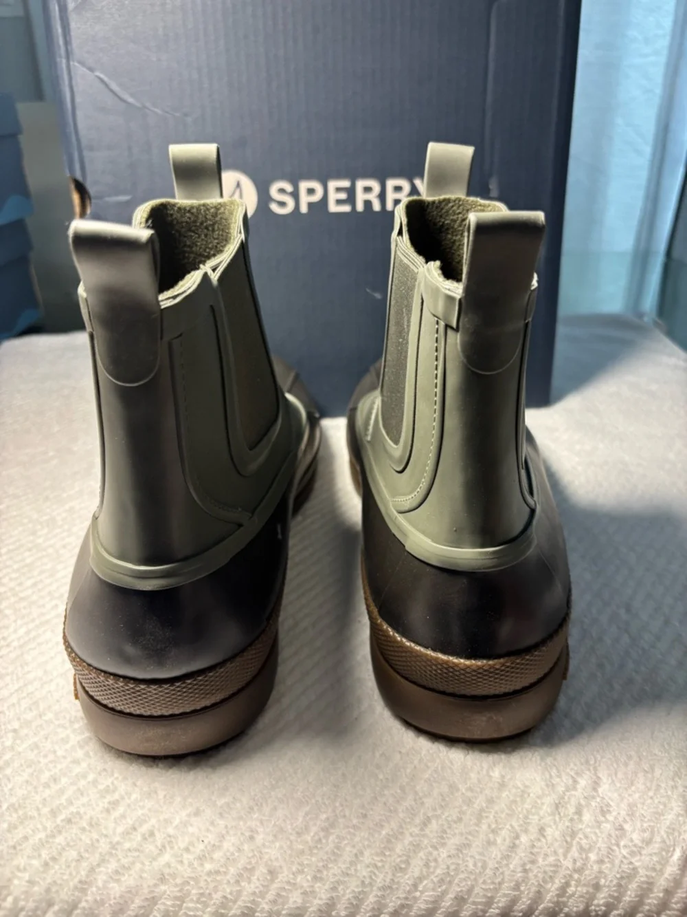 Sperry waterproof chelsea
