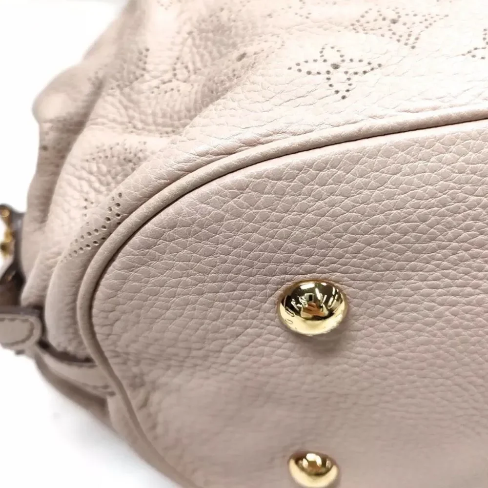 Louis Vuitton preloved base