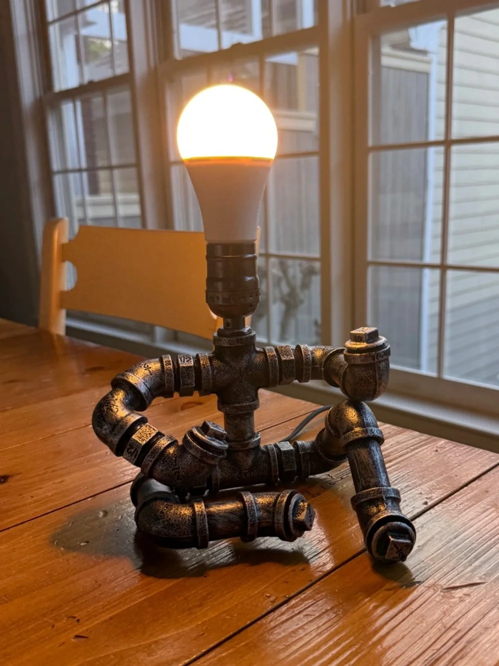 Metal Pipe Sitting Man Desk Table Lamp Light Metal Art Funky Deco Man Cave