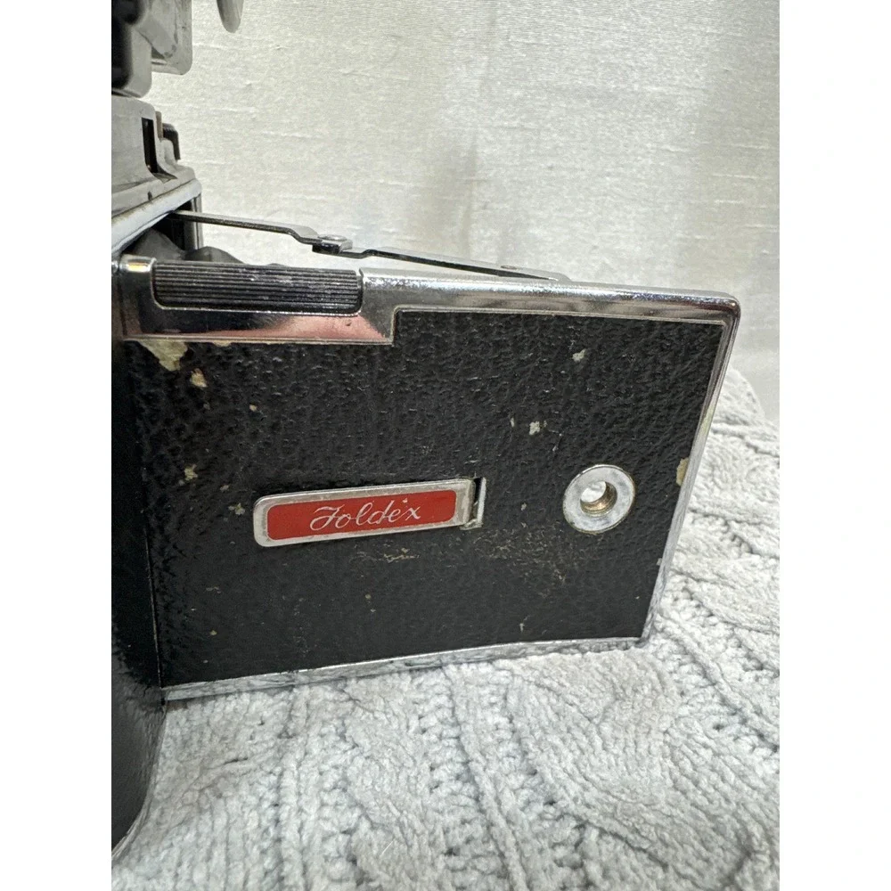 Vintage Pho-Tak Foldex 20 Folding Camera 105mm Octvar Lens with Flash Unit USA‎