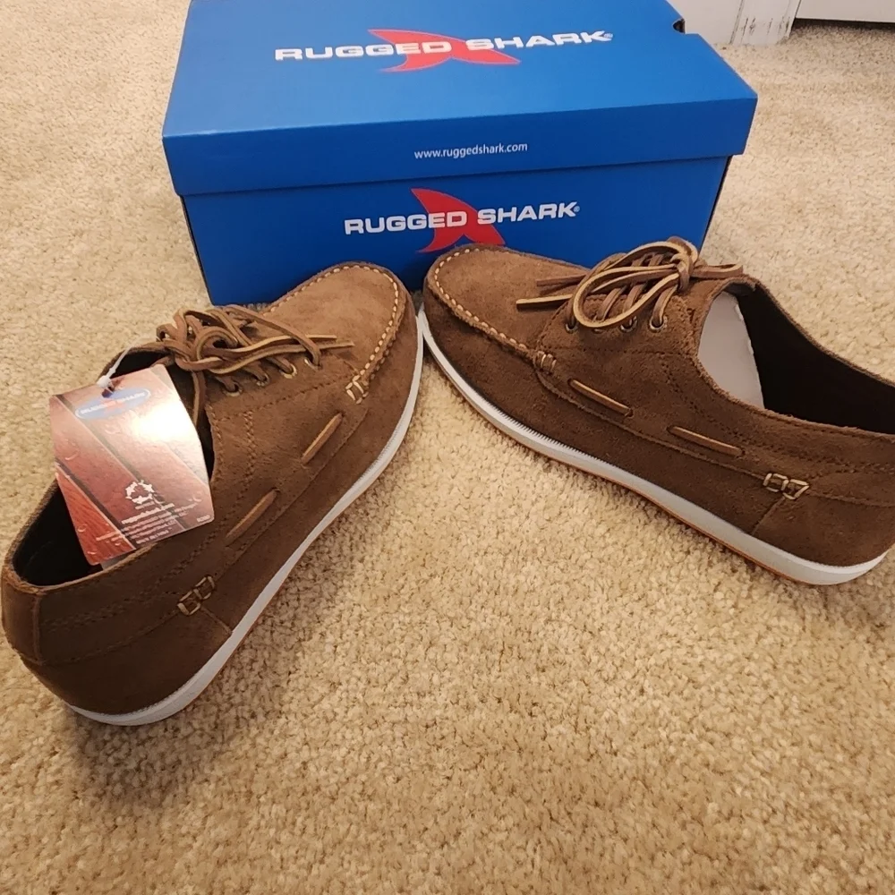 New Rugged Shark Whaler Boat Shoes Casual Brown Suede White Sole Size 10