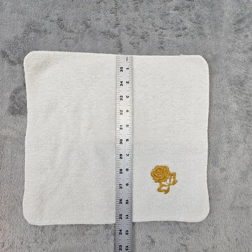 Vintage Dundee Rose‎ Gold Embroidered Towel Set 1 Bath 1 Hand 2 Washcloths USA