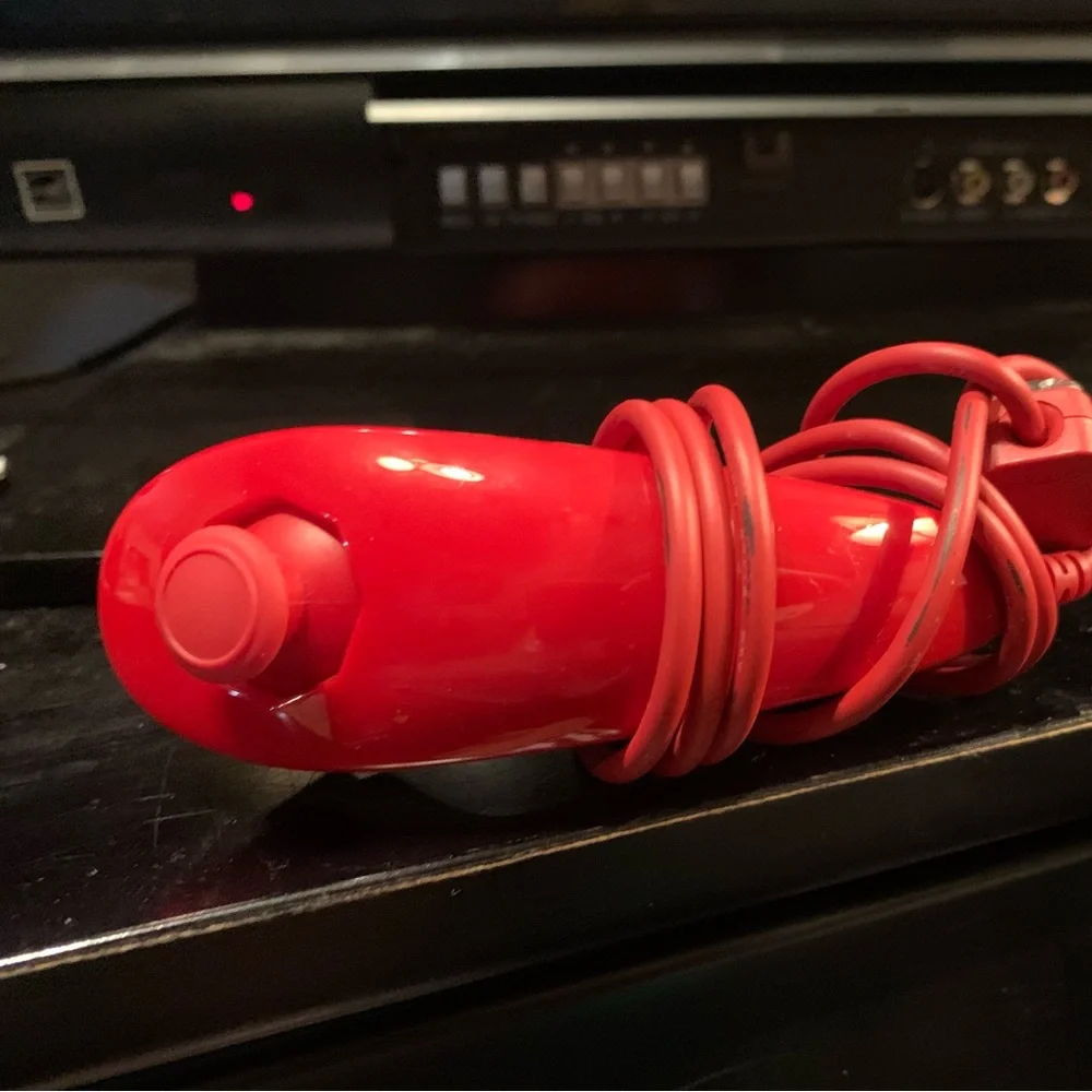 Wii ergonomic vibrant controller