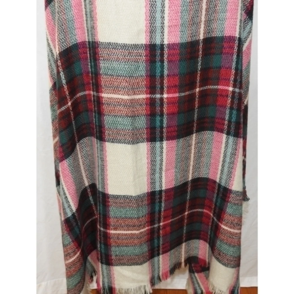 N/A tartan plaid