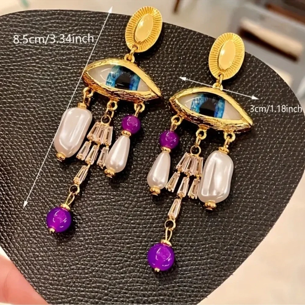 REVOLVE elegant gold