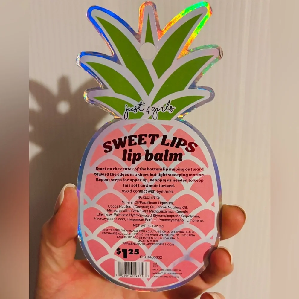 pineapple shaped