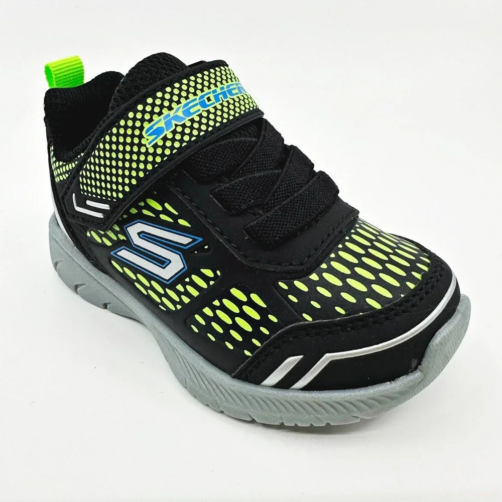 Skechers new box