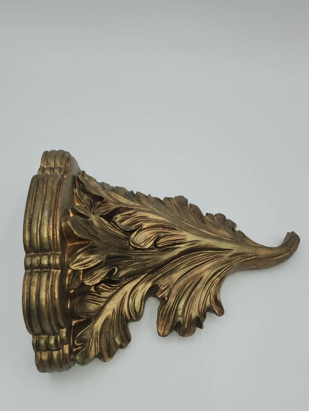 N/A elegant gold