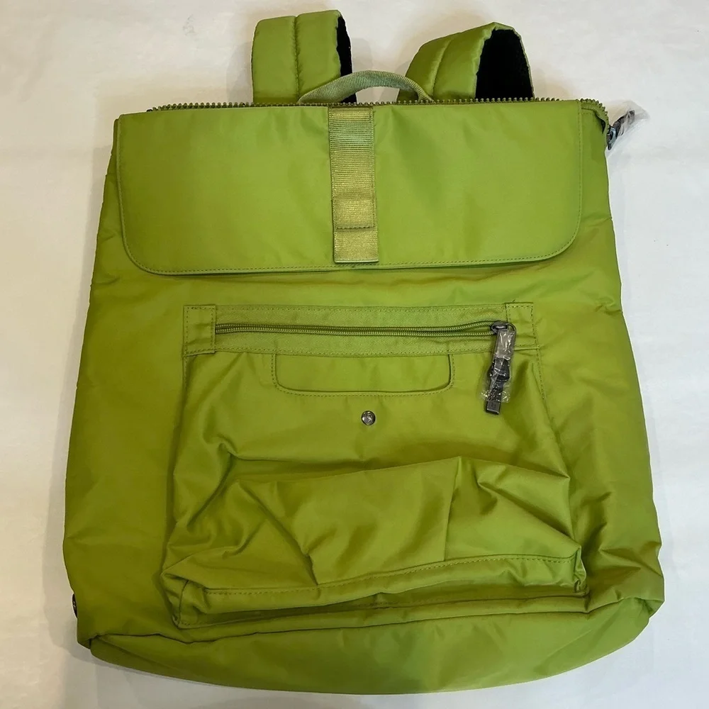 Baggallini new skedaddle
