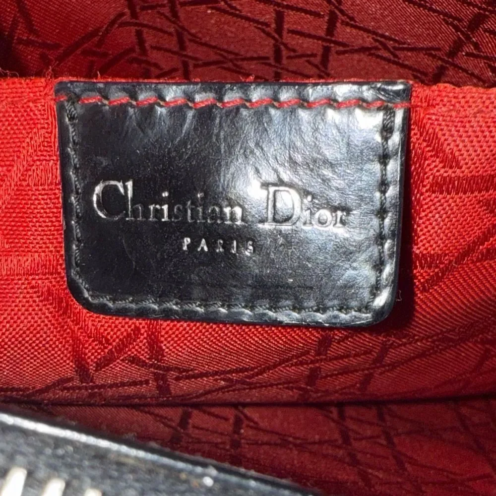 Dior features step