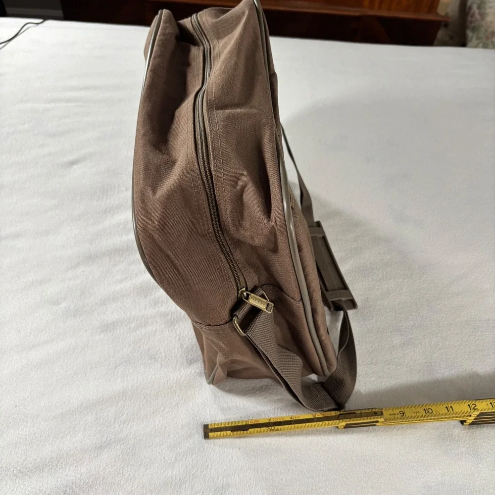 Jaguar vintage carry