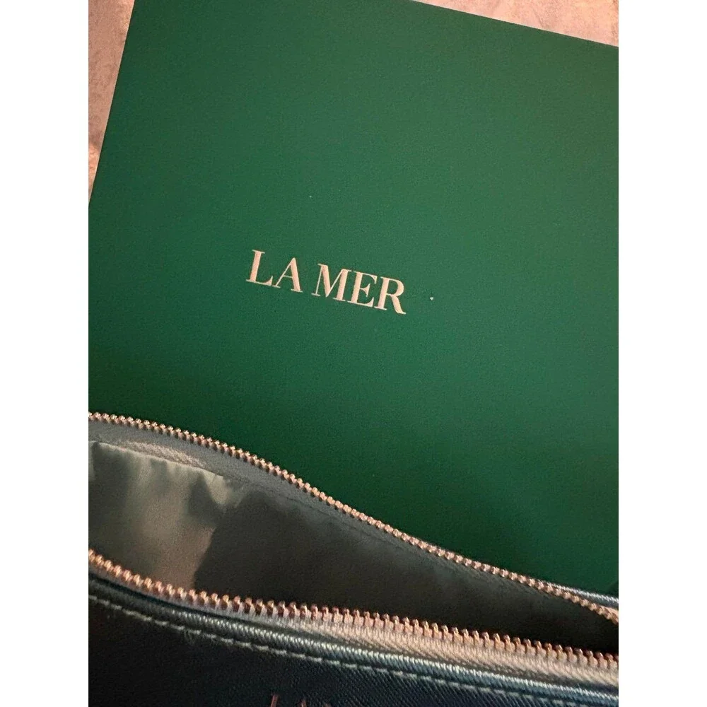 La Mer skincare set of 11 plus bag plus box
