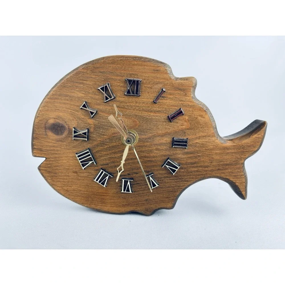 Clock vintage hand