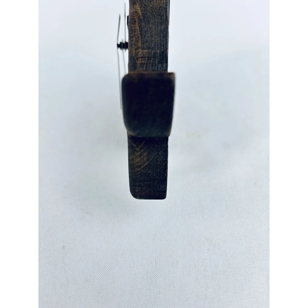 Clock vintage hand