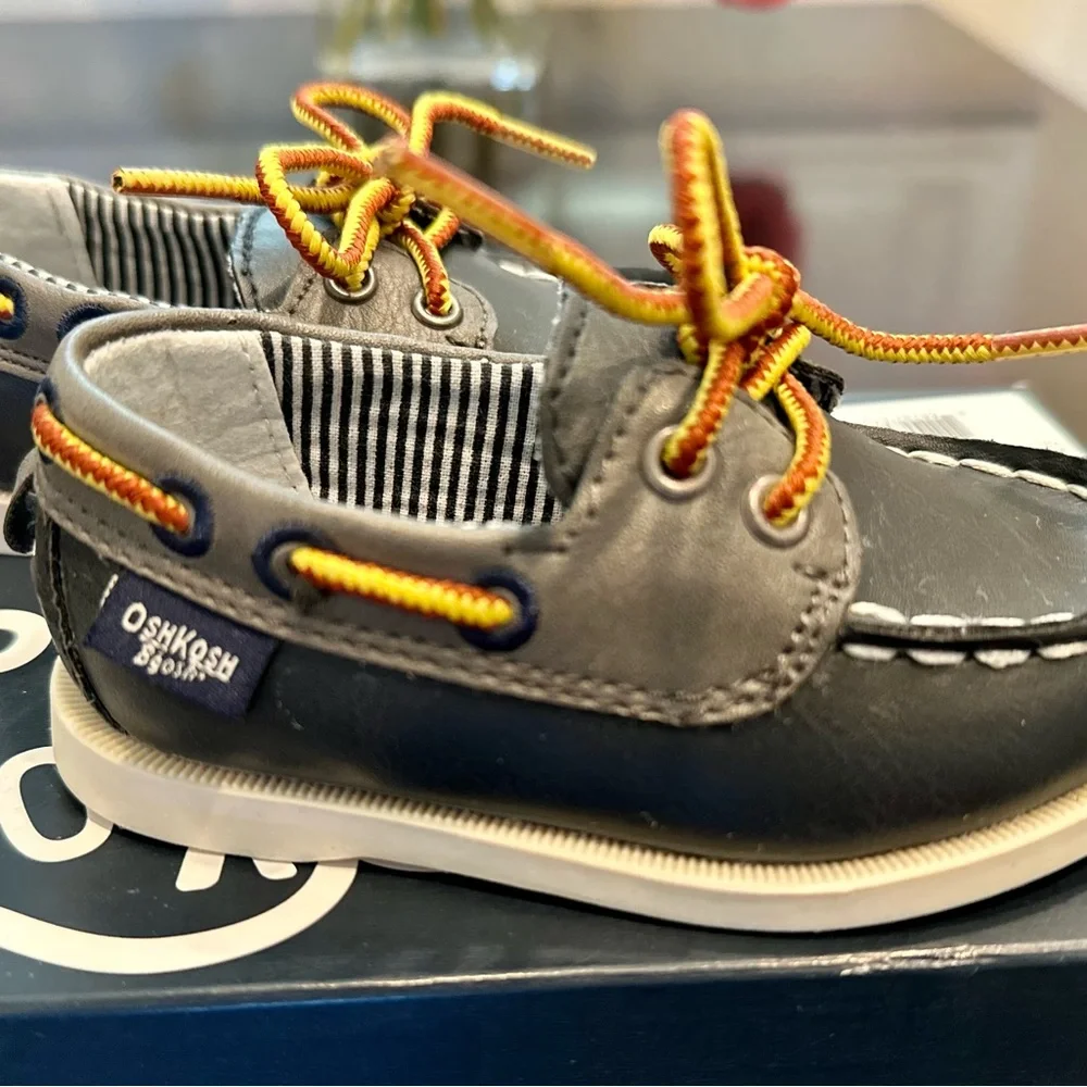 OshKosh Bgosh stylish new