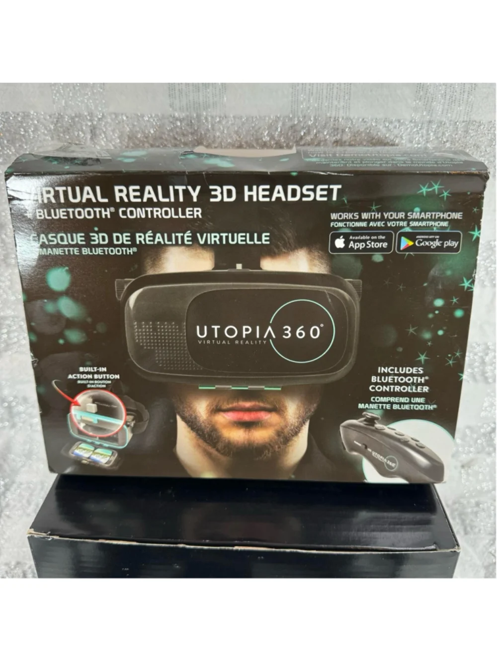 Utopia 360 Virtual Reality Headset with Bluetooth Controller - Black/Blue