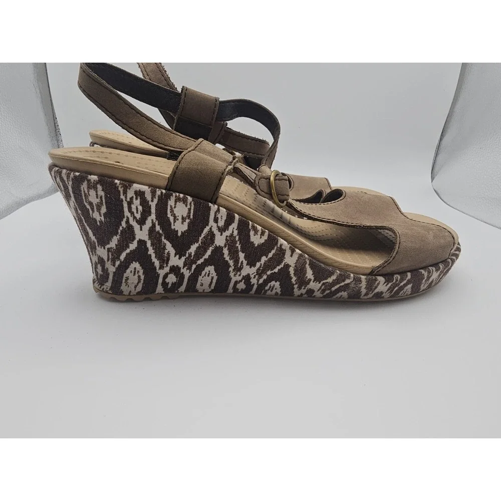 CROCS women wedge