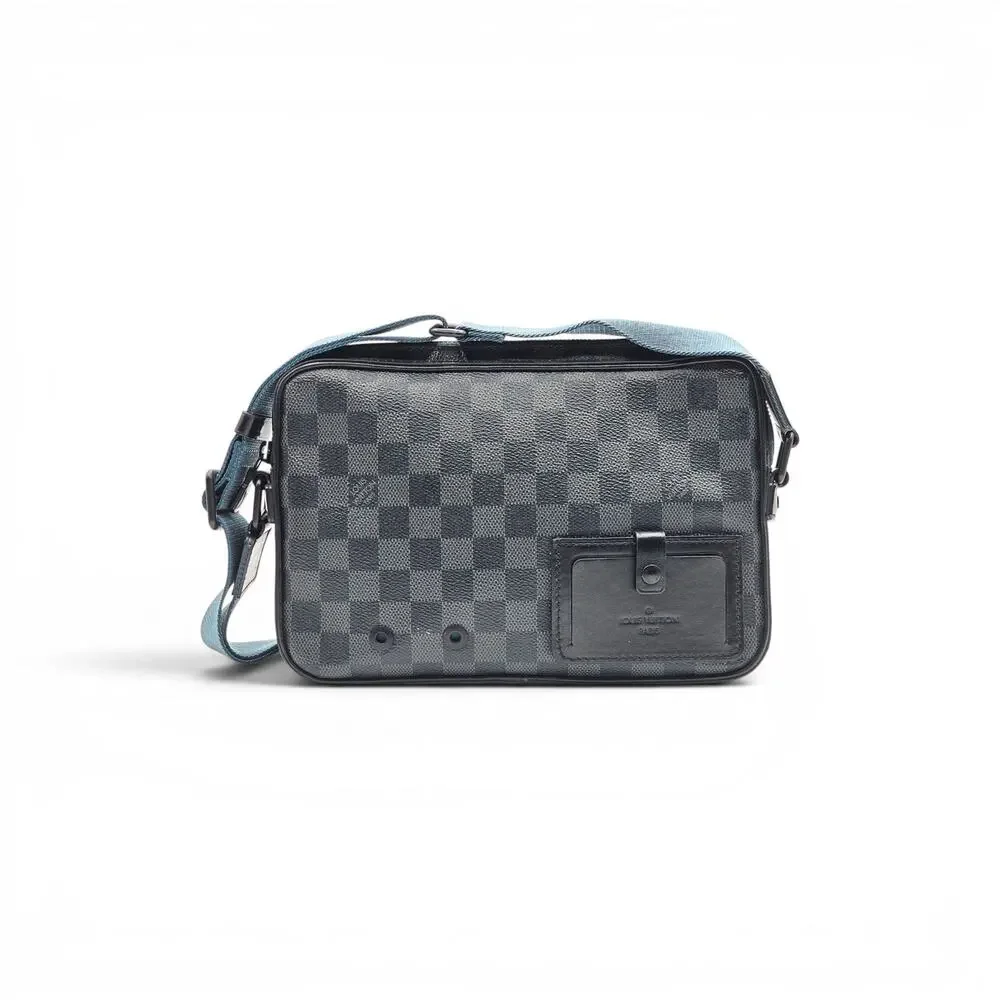 Louis Vuitton Damier Graphite Canvas Men's Crossbody Messenger Bag Black