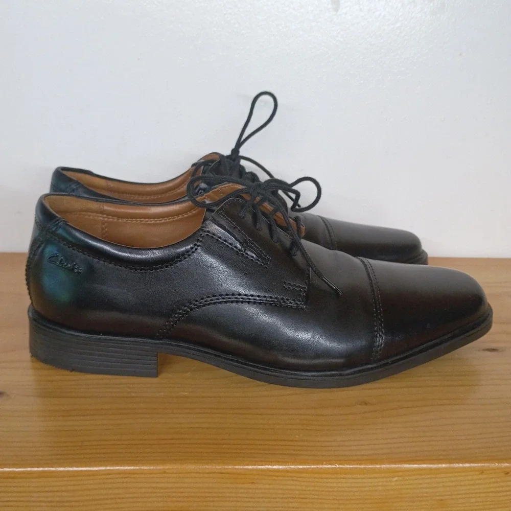 CLARKS COLLECTION clarks black