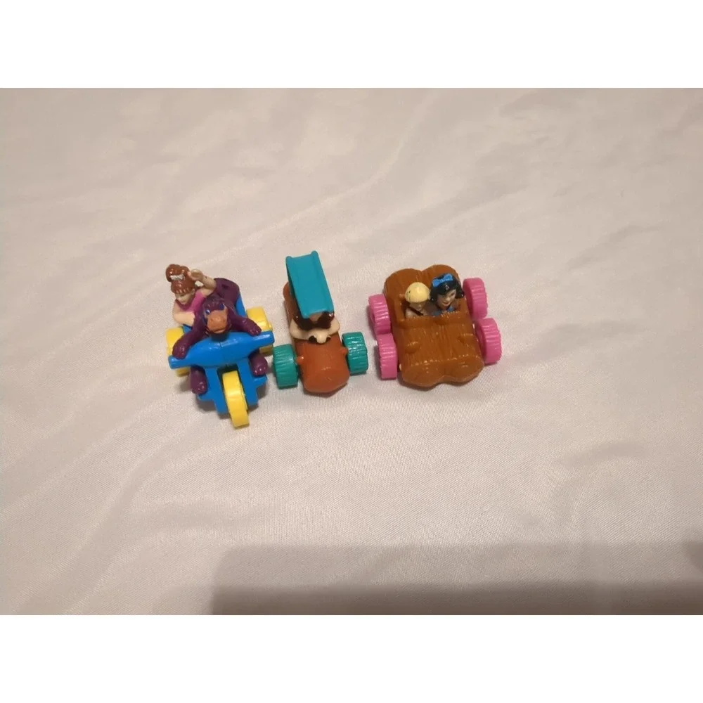 Vintage Flinstone Car Toy Lot - 3 Pieces‎
