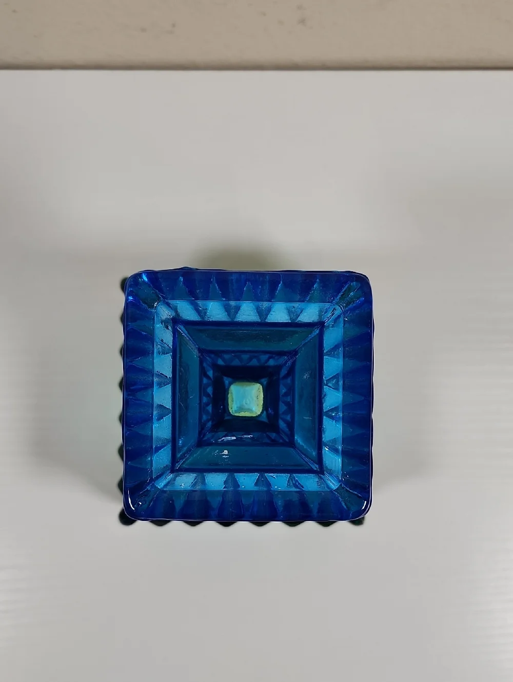 N/A blue green