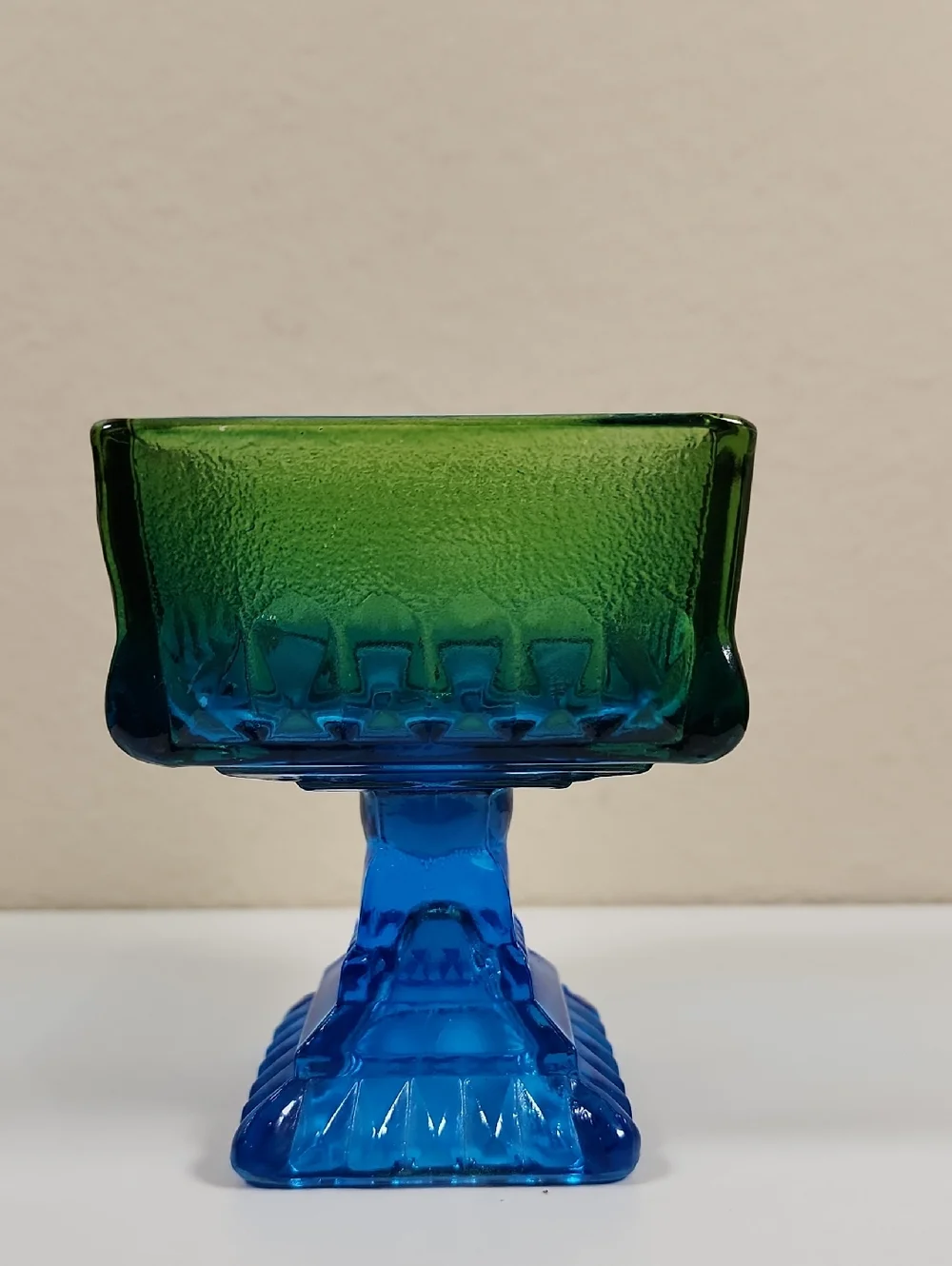 N/A blue green