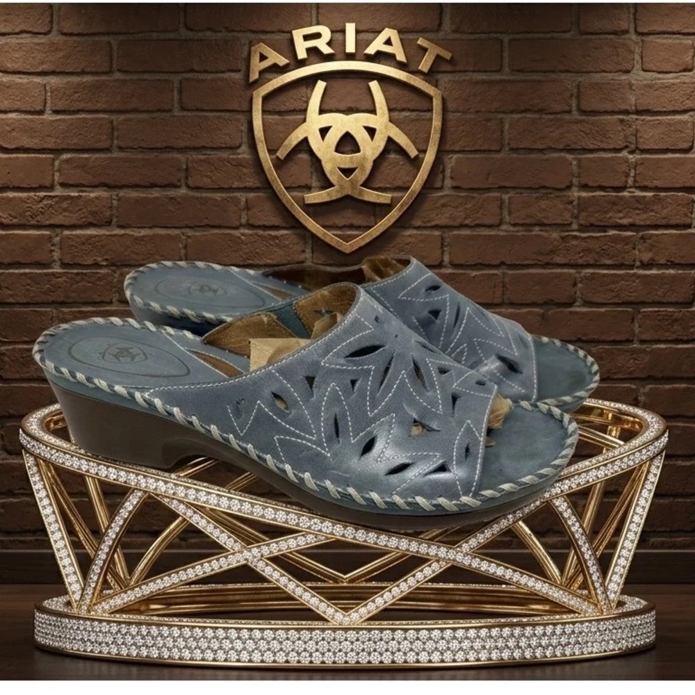 🔥Ariat 🦋💙🦋Blue Leather Laser Cut Floral Wedge Slide Sandals Mules Size‎ 8B