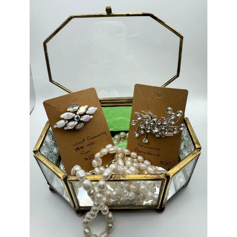 N/A vintage octagonal