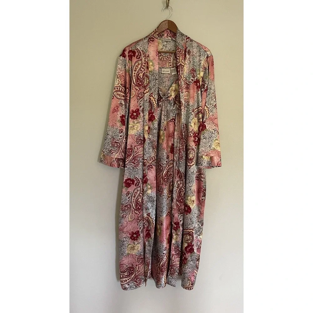 delicates sleep slip