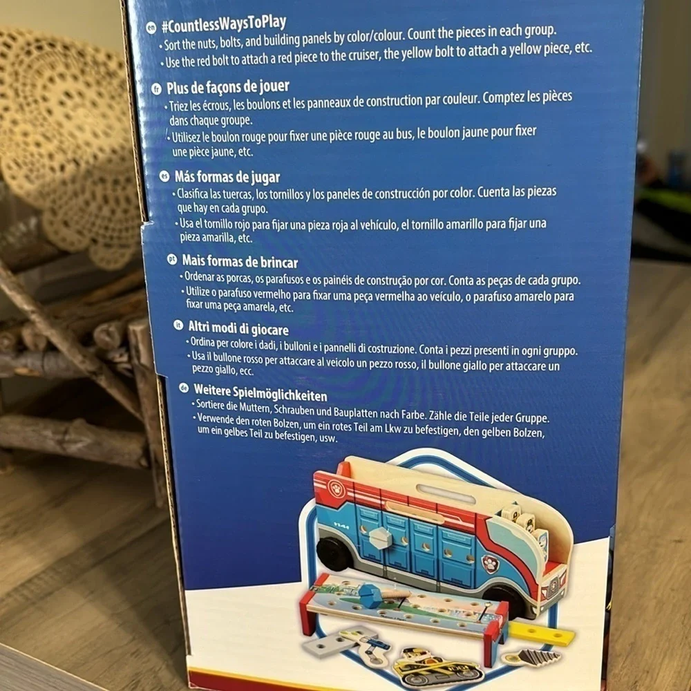 Melissa & Doug building other tools