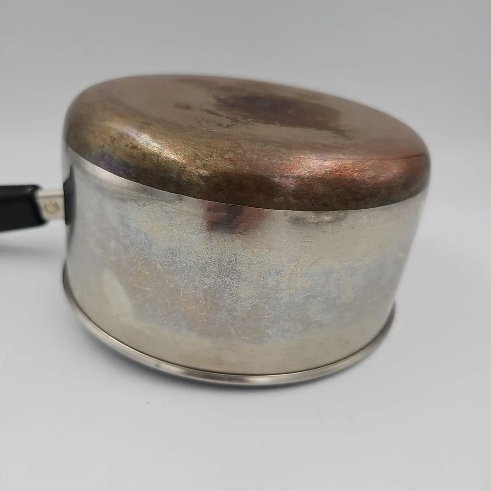 Reverse shows saucepan revere