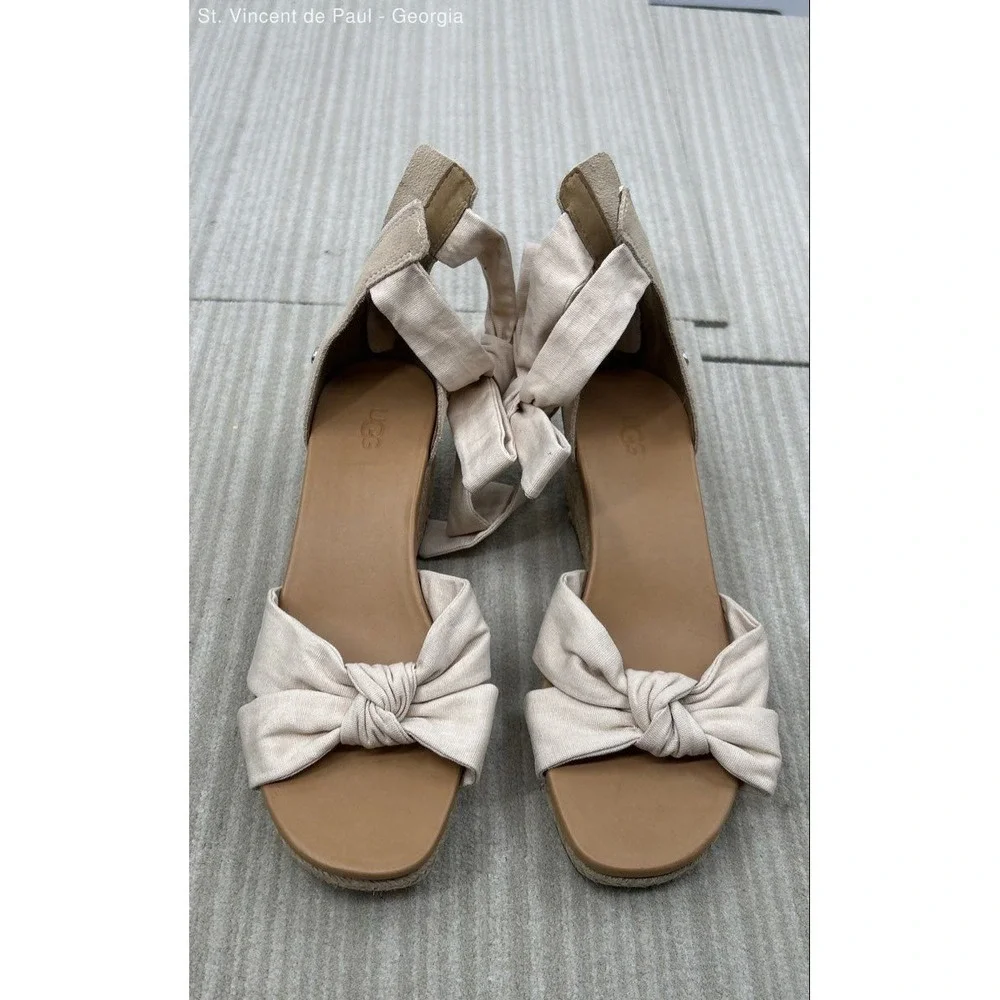 UGG department women
