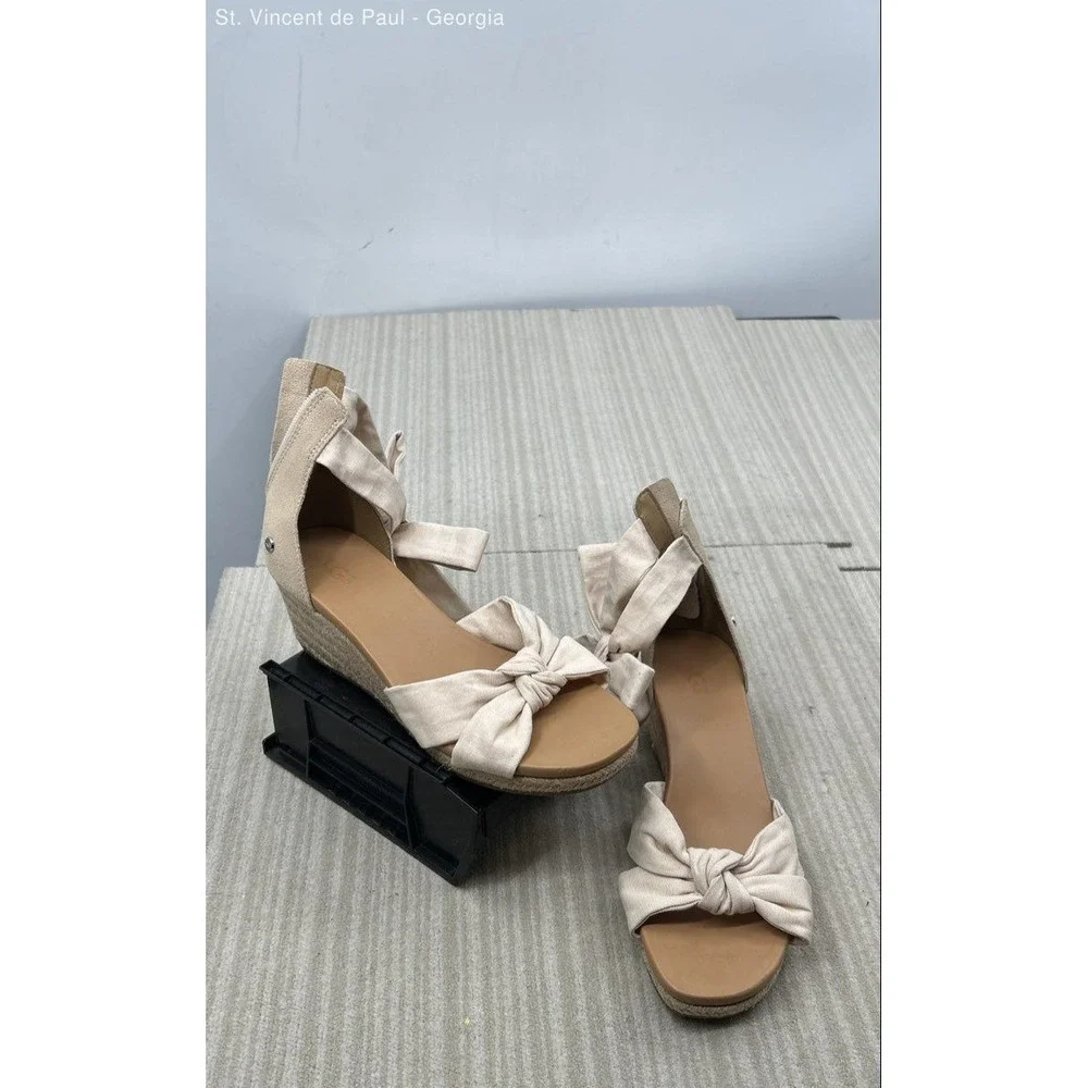 Ugg Yarrow Wedge Beige Solid Heel Women's Size 4.5 Strappy Bow