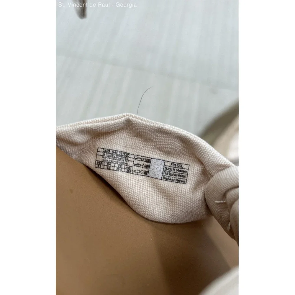 UGG department women