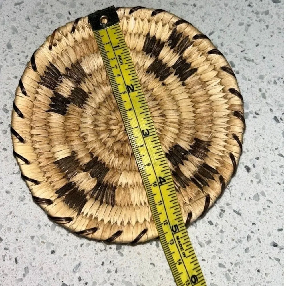 Unbranded handcrafted coiled