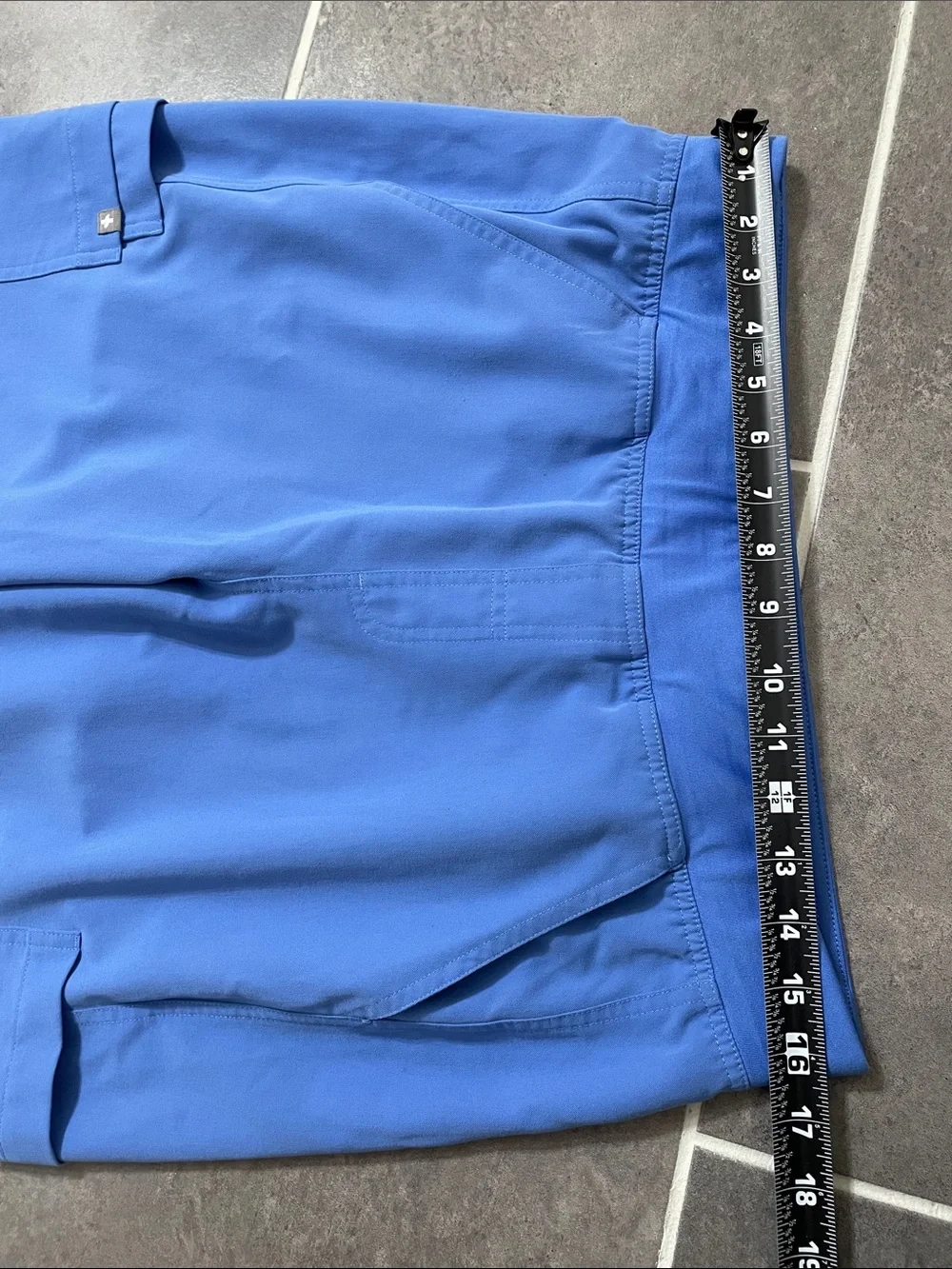 FIGS Axim 32” Cargo Scrub Pants size Large