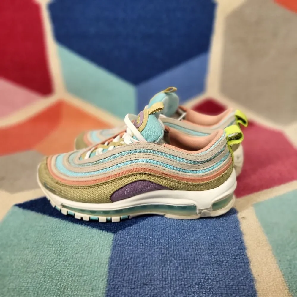 Nike Air Max 97 SE GS 'Sun‎ Club' Copa Wheat Grass DQ4126-400 Kid’s Size 4.5Y