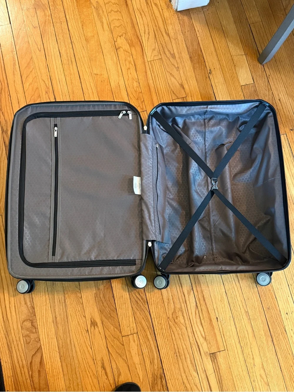 Samsonite excellent like