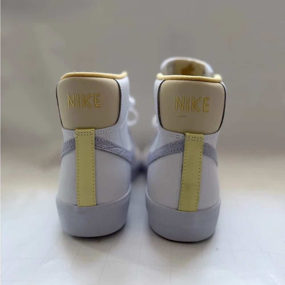 Nike elevate your