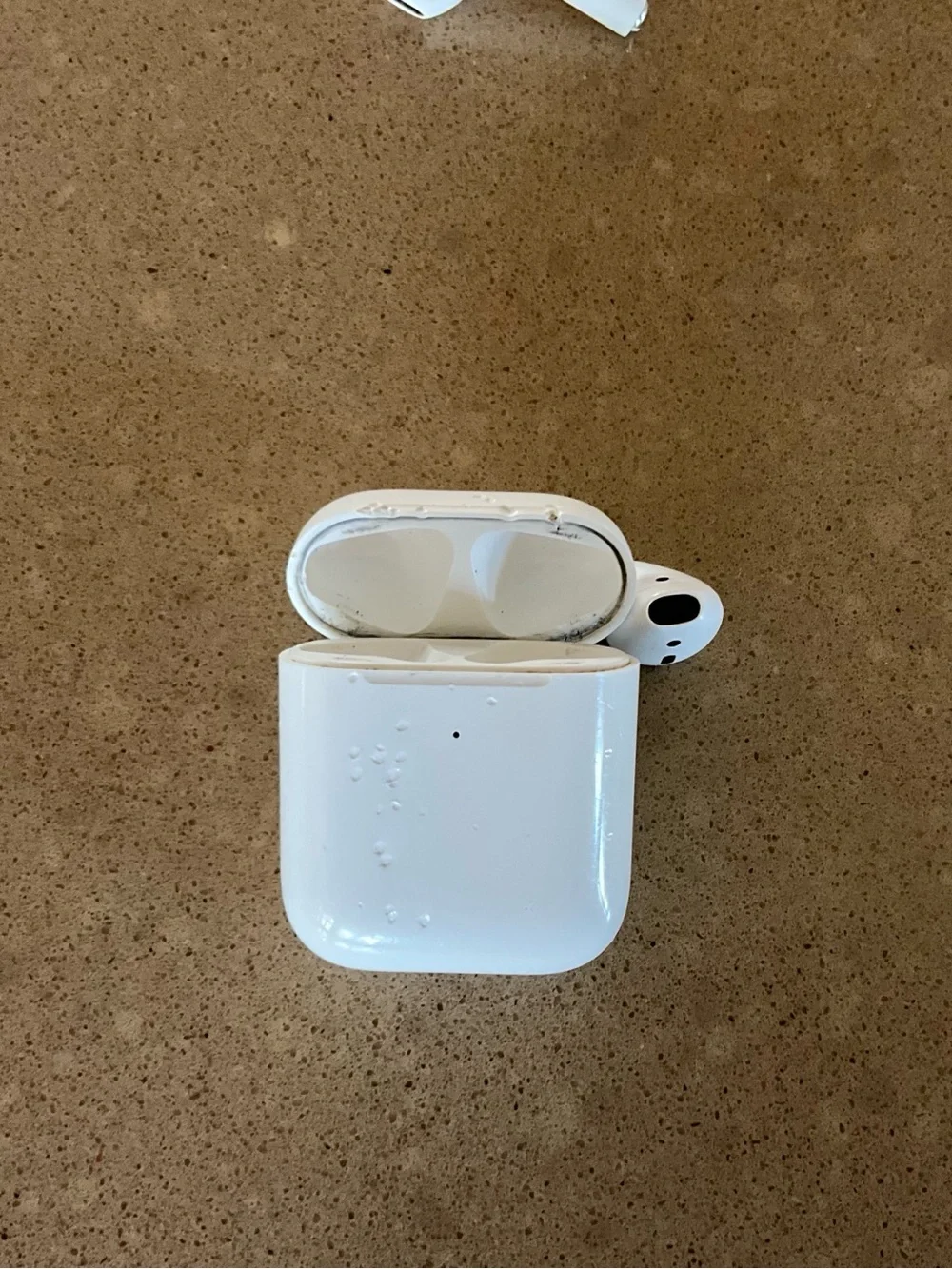 Apple White AirPod Model A2301