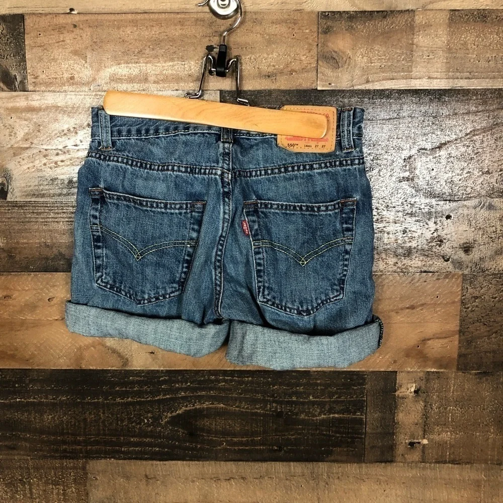 Levis levi 550