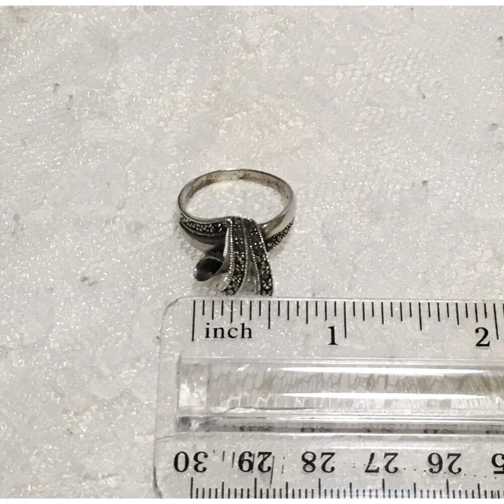 Unbranded elegant statement