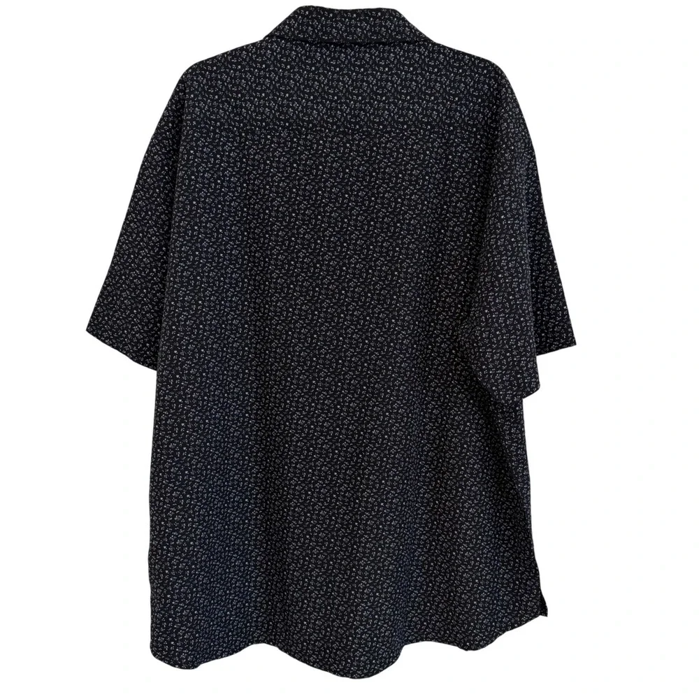 Kenneth Cole kenneth cole