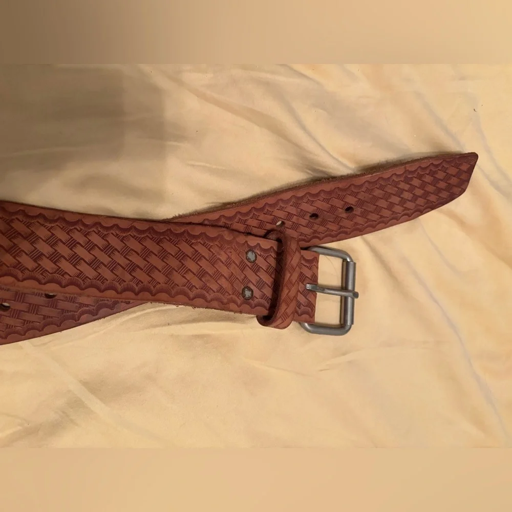 Vintage Nicholas cowhide belt