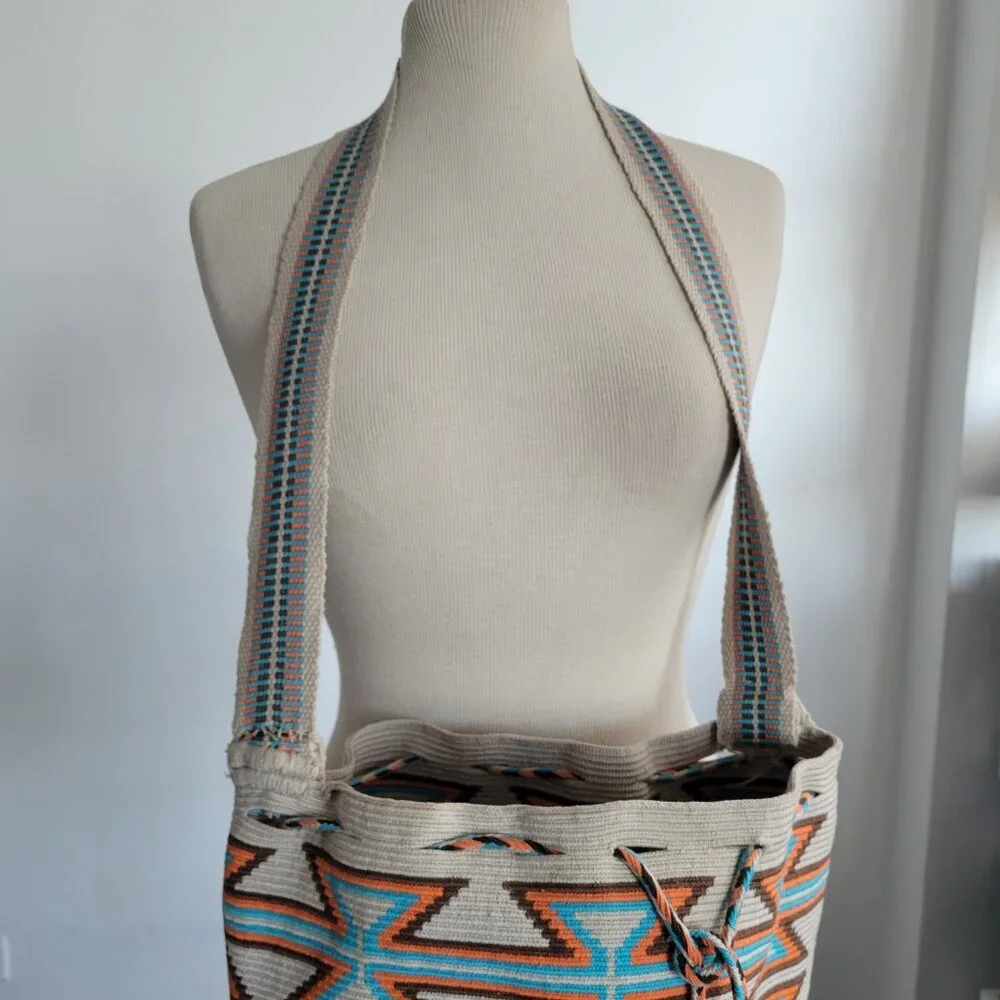 Wayuu Handmade Mochila Colombian Crochet Bag