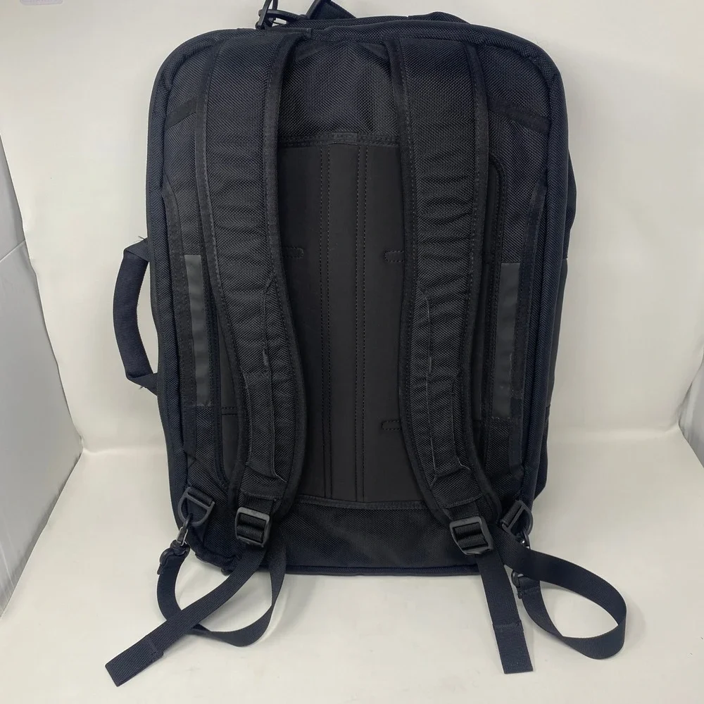 Timbuk2 Medium Messenger Laptop Backpack Black Convertible Commuter Bag