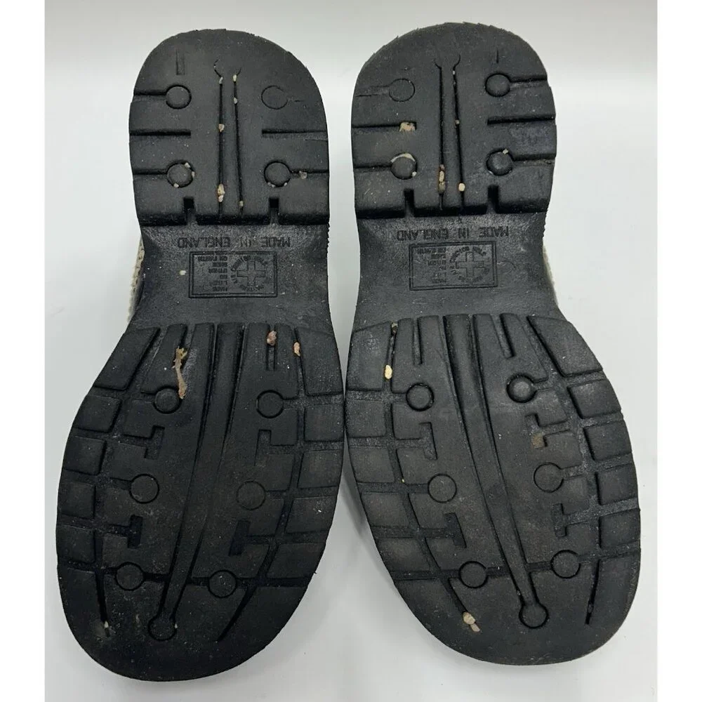 Dr. Martens great please