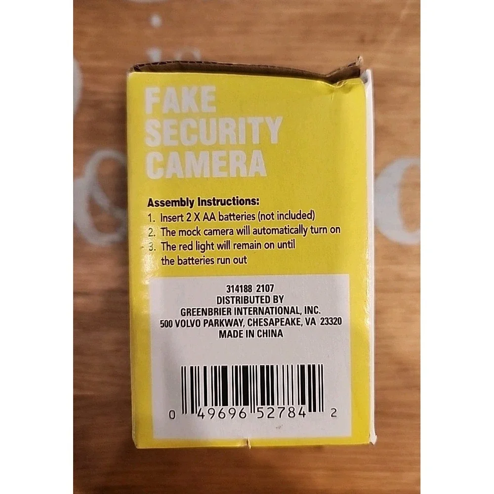 NEW Fake Security Camera Dome, with Flashing LED Includes‎ Mountings