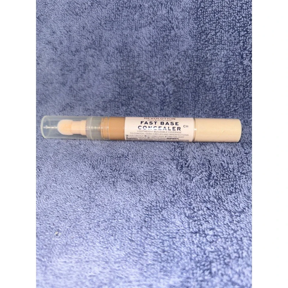 Revolution Fast Base Concealer C11 Makeup Concealer‎ Corrector